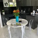 Luxury - 3 Lakes