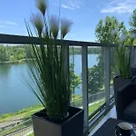 Luxury - 3 Lakes アパート