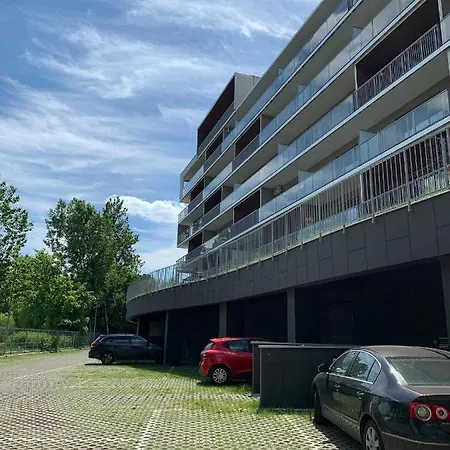 Luxury - 3 Lakes * Katowice