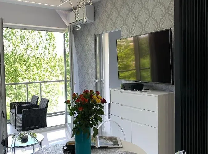 Luxury - 3 Lakes Katowice