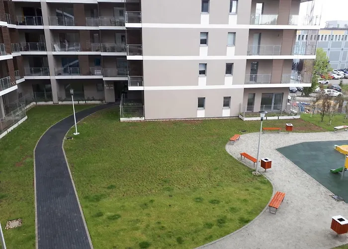 Luxury - 3 Lakes Katowice