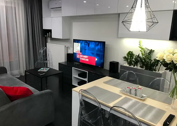 Luxury - 3 Lakes 카토비체